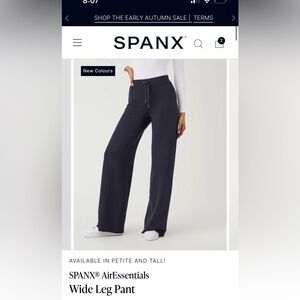 NWT SPANX - AirEssentials Wide Leg Pant - size XS Petite - Classic Navy